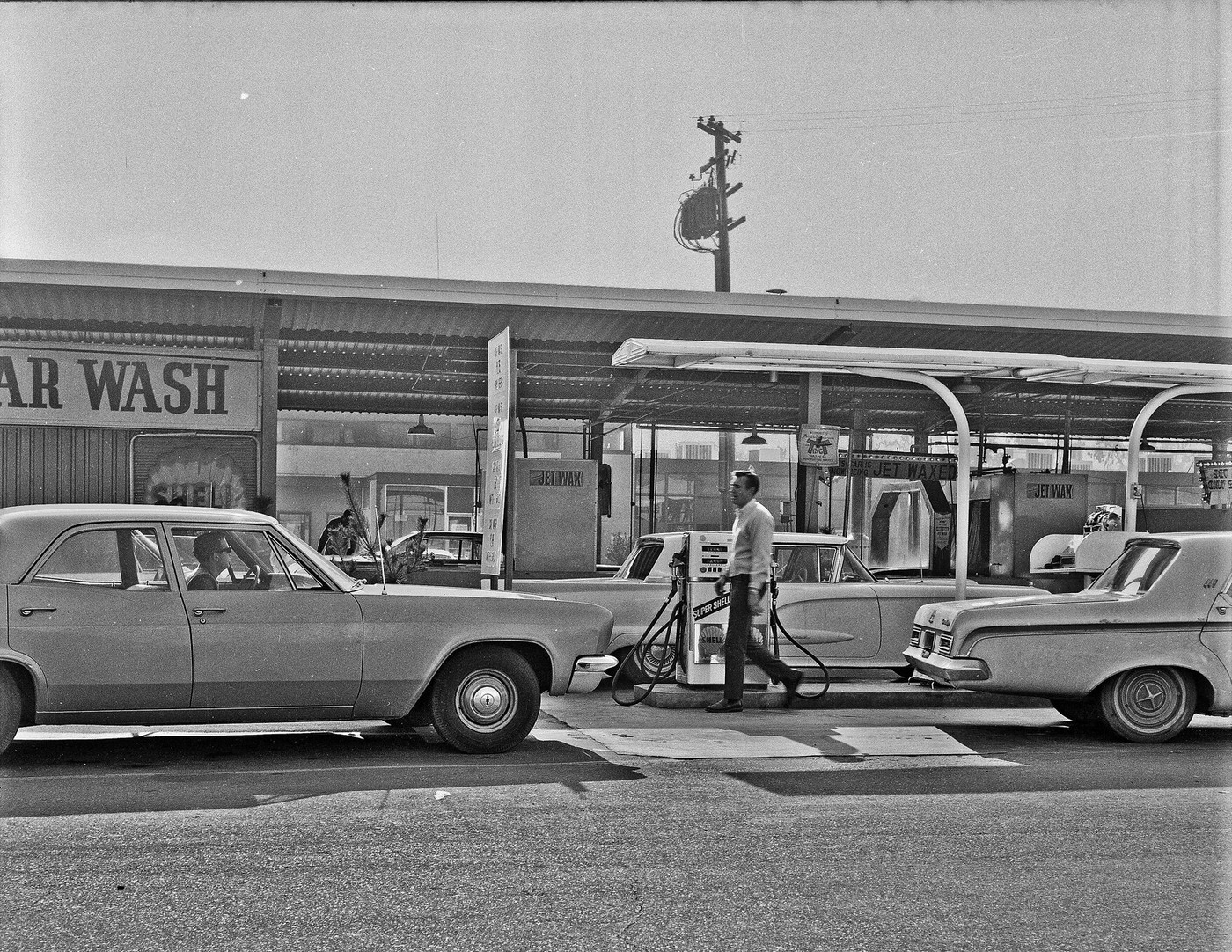#46 Zak’s Car Wash on Blackstone in Fresno, 1966
