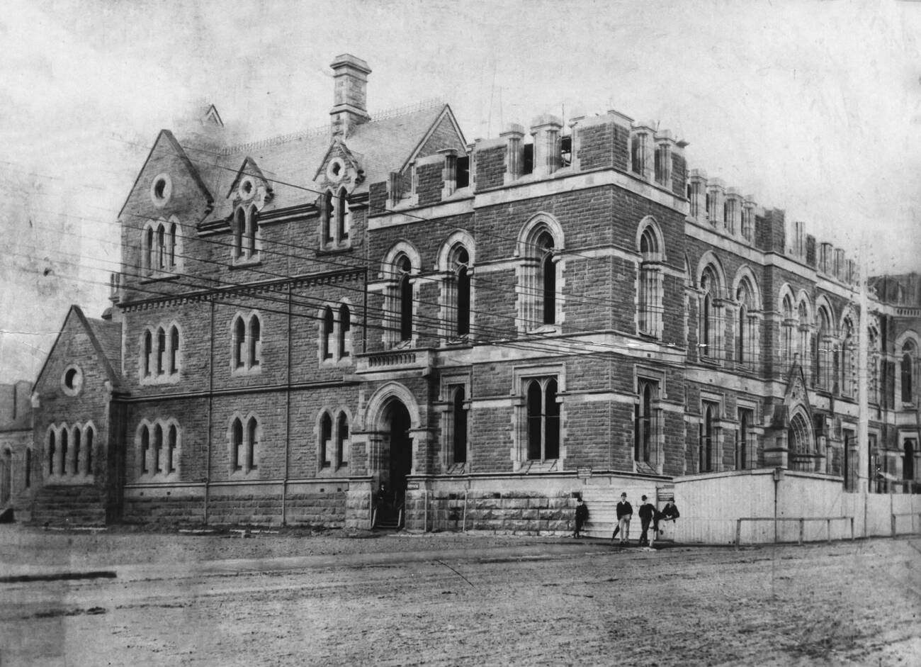 #43 Construction of the Working Men’s College of Melbourne, 1887