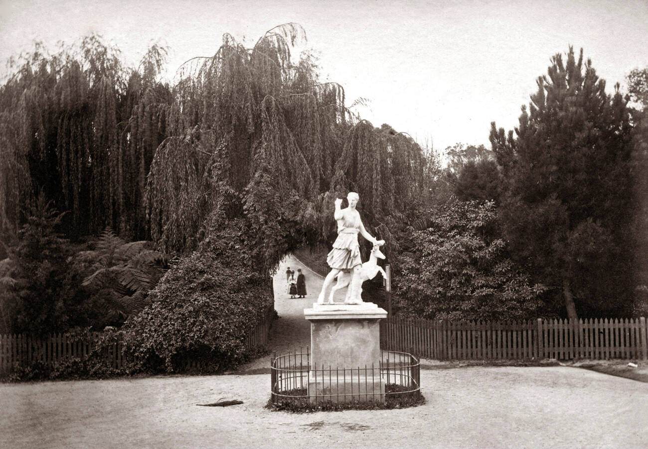 #52 Fitzroy Gardens Melbourne