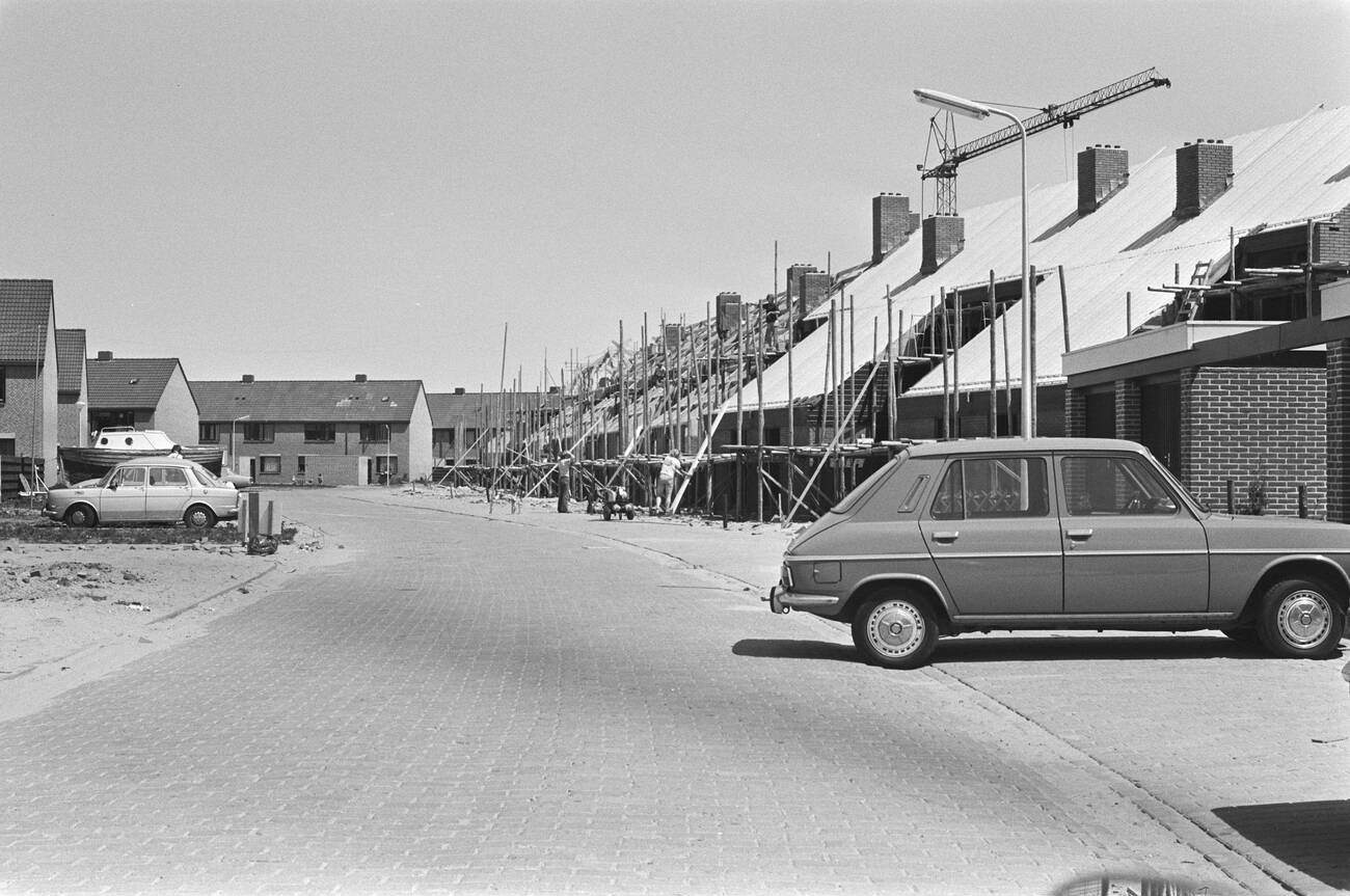 #6 An image showcasing the urban expansion of Monnickendam, The Netherlands in 1976.