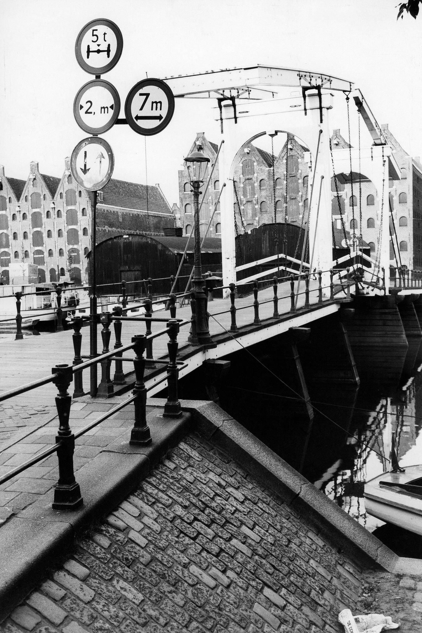#77 A drawbridge in Amsterdam, Netherlands – Photographer: Gerhard Ullmann, 1970