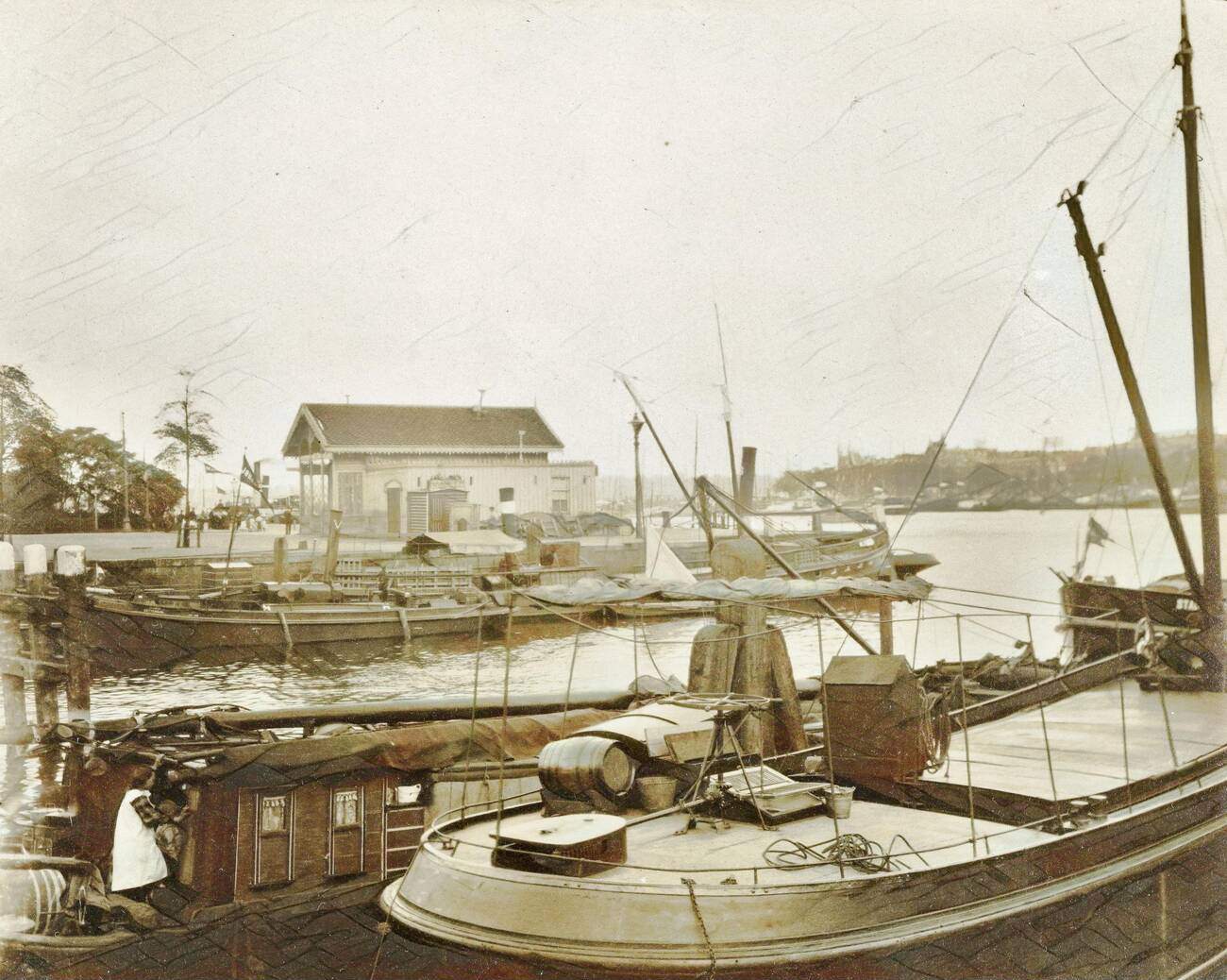 #89 Moored steamships, Netherlands, 1900