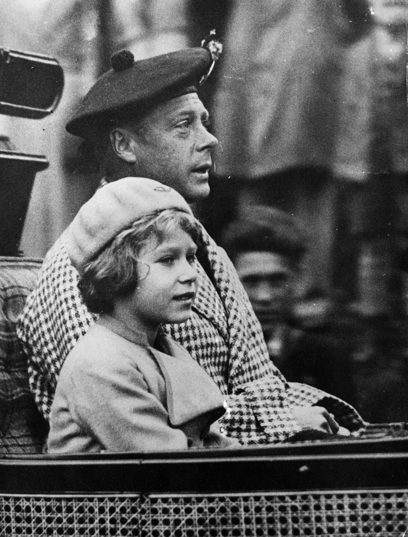 #55 Edward VIII and Princess Elizabeth Return from Church, September 1933