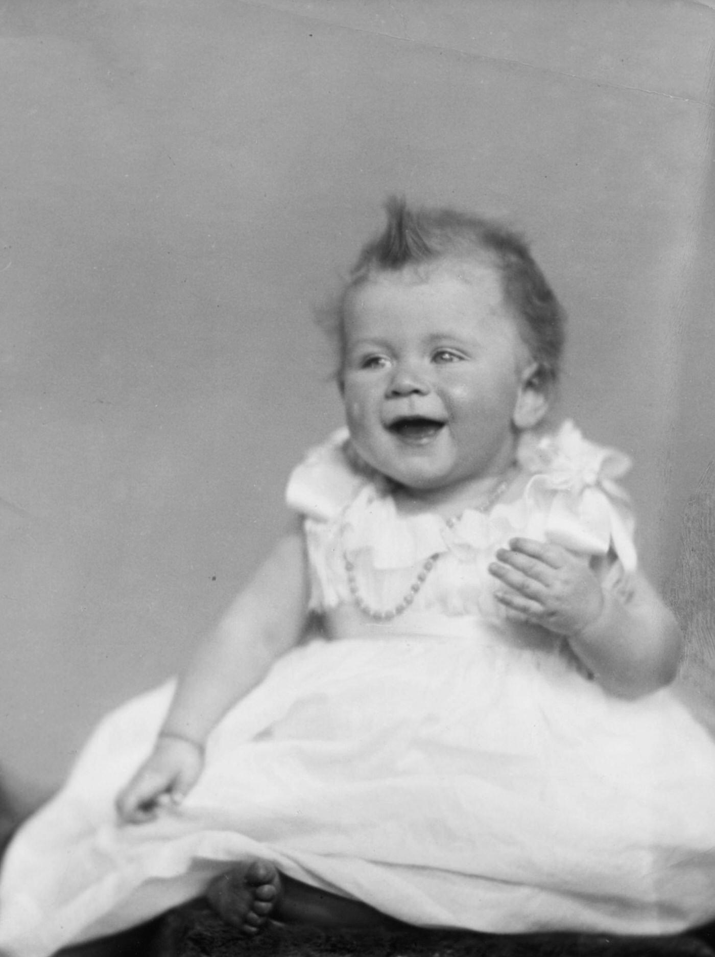 #6 Childhood portrait of Queen Elizabeth II as a baby in December 1926.