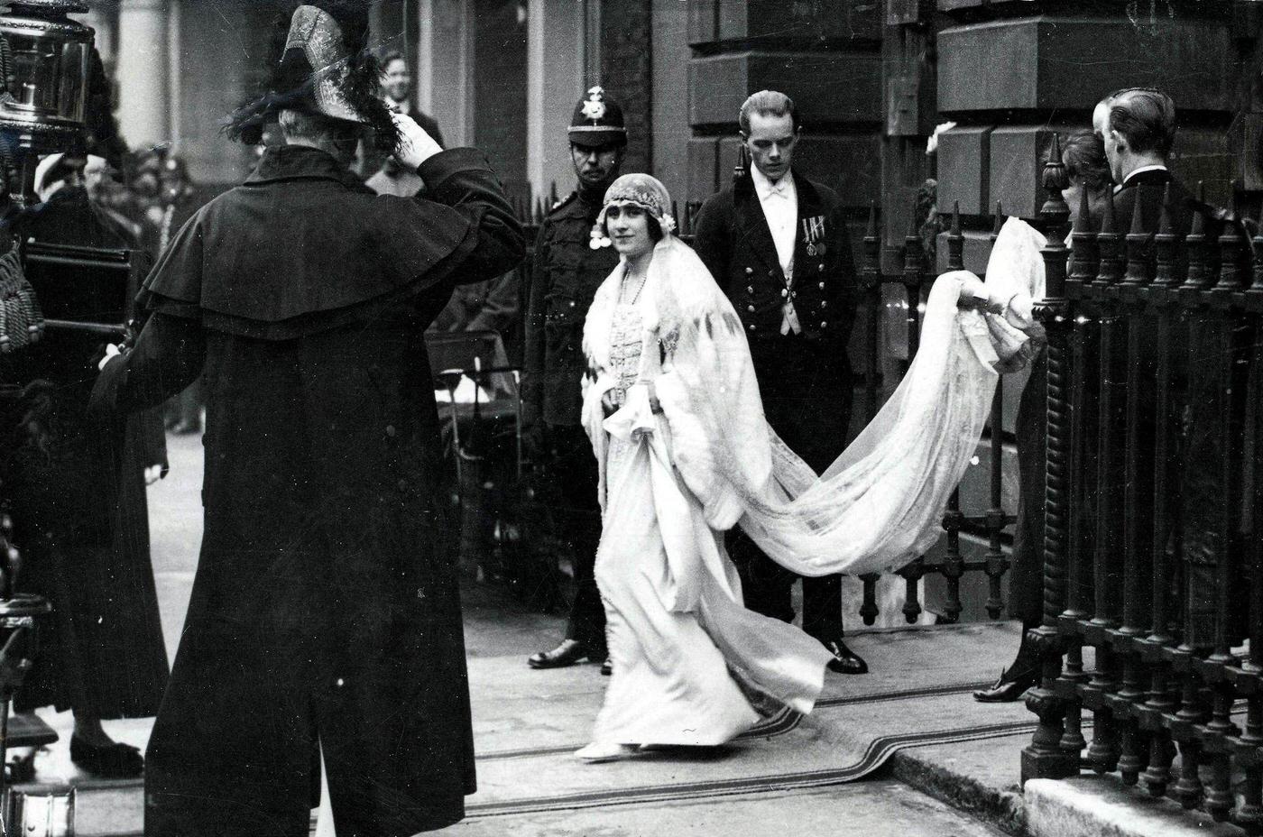 #45 Young Queen Mother as Lady Elizabeth Bowes Lyon leaving her London home for her wedding to the Duke of York, 26th April 1923.