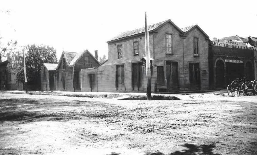 #75 Sacramento street scene, 1890