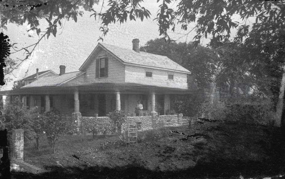 #193 View of the Dewey home on Dewey and Winding Way, 1890