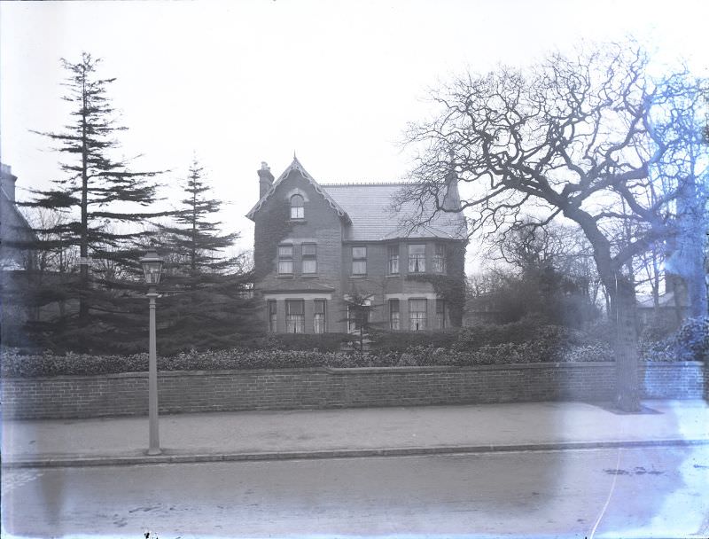 #12 Saville House, 269 Baring Road, Grove Park, Sutton, 1911