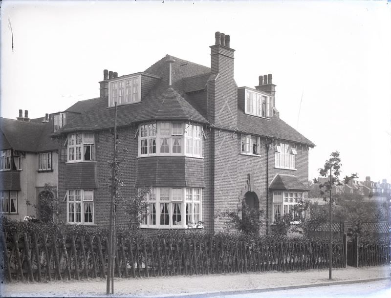 #5 House on the corner of Langley Park Road and Devonshire Road, Sutton, 1911