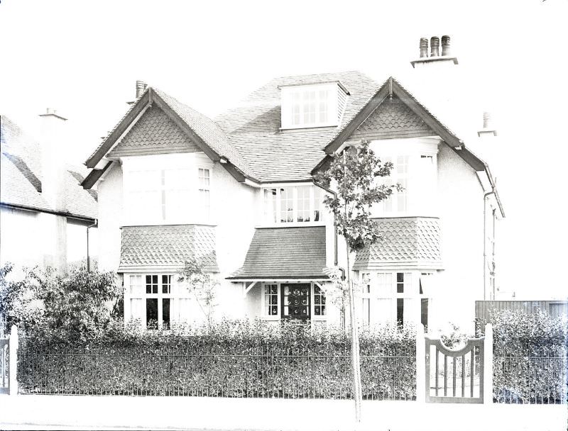 #6 House, Sutton, 1911