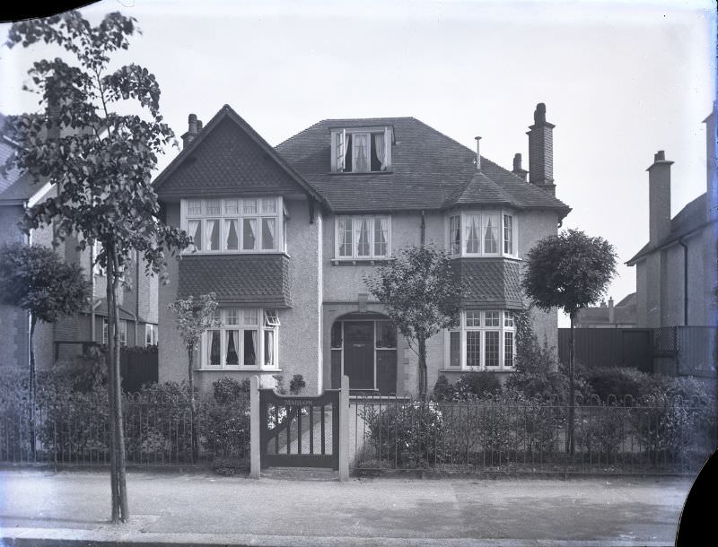 #9 Marlow, Camborne Road, Sutton, 1911