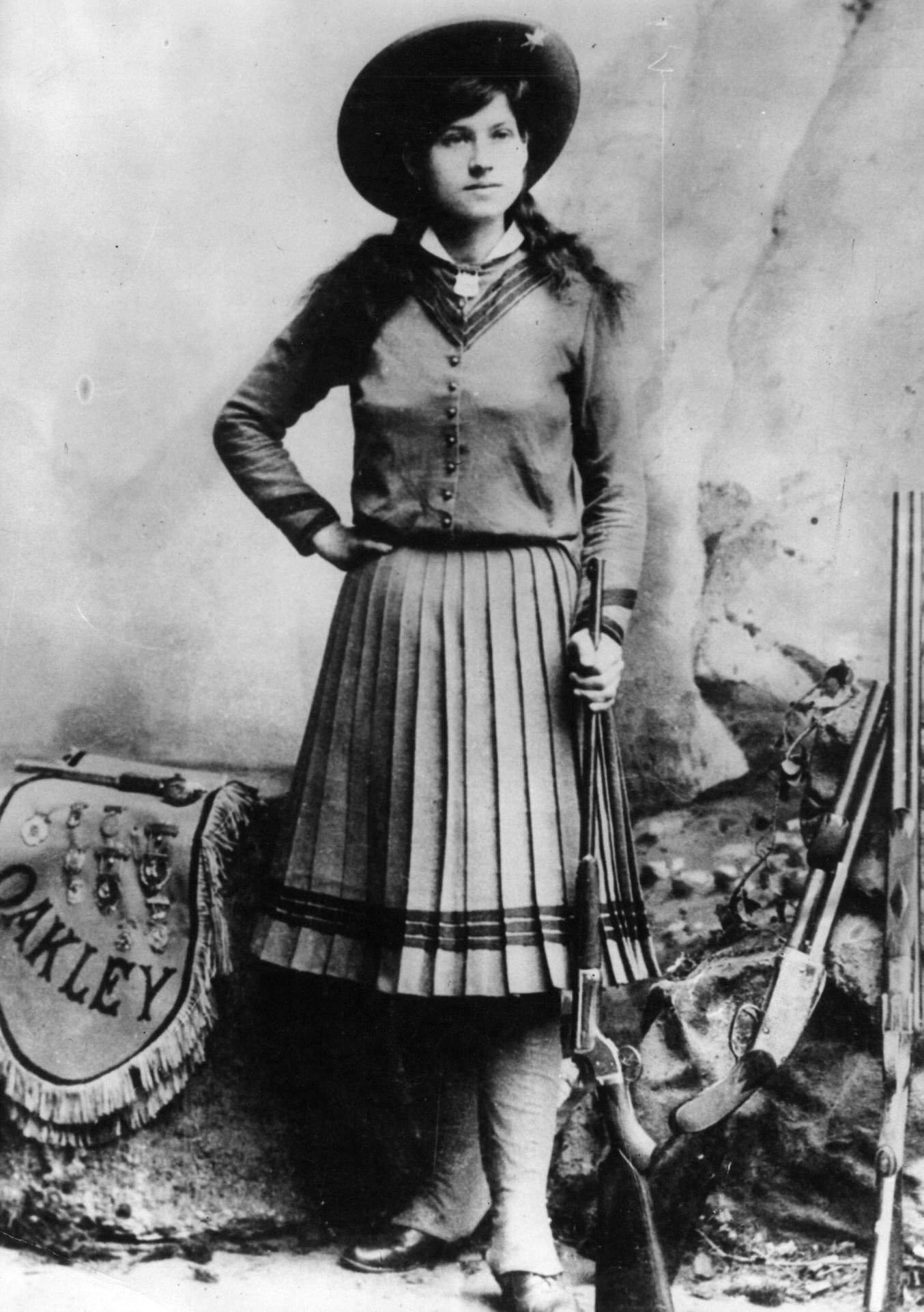 #66 Annie Oakley, US rodeo star Annie Oakley (1860 – 1926), who was famous as a highly skilled trick shooter with the Buffalo Bill Wild West Show. One of her tricks was to shoot cigarettes from her husband’s mouth.