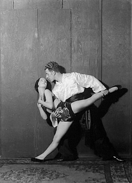 #51 Portrait of a two performers