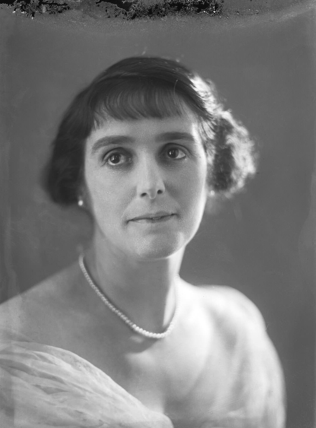 #101 Portrait of a woman