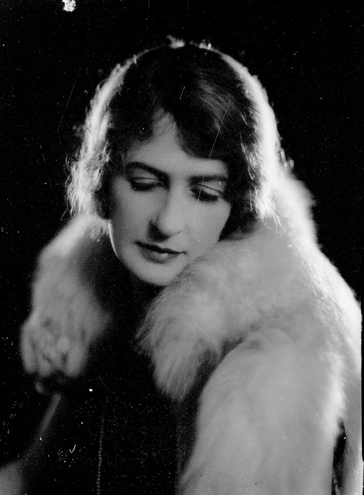 #20 Portrait of a woman, possibly of the name ‘Craine’