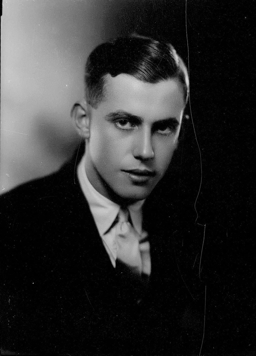 #32 Portrait of a man