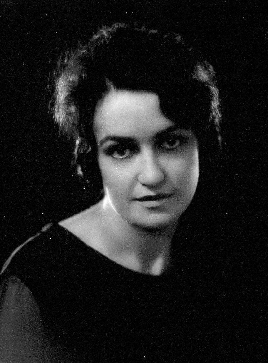 #54 Portrait of a woman