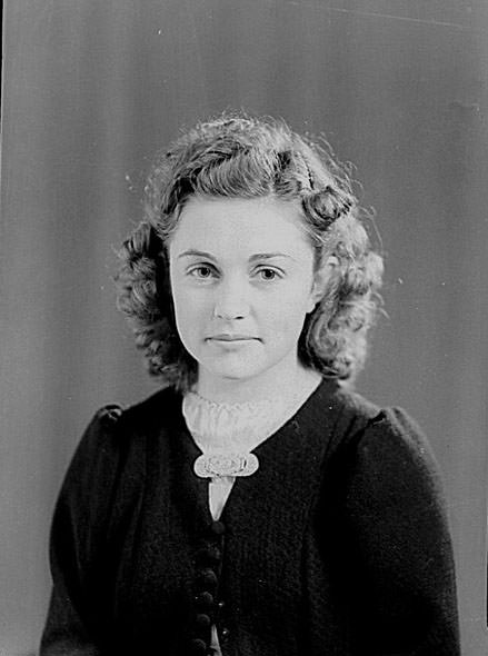 #82 Portrait of a woman