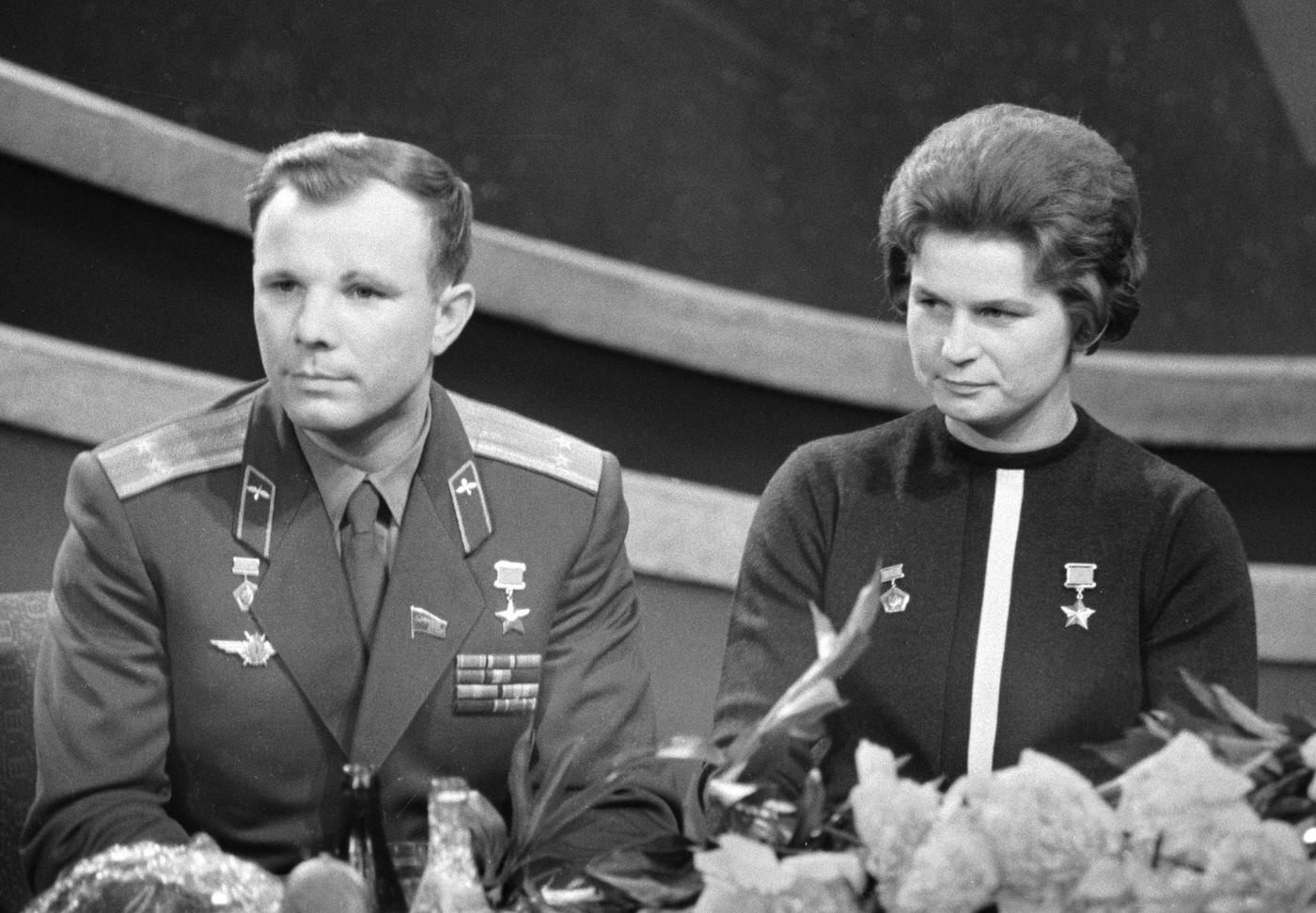 #19 Yuri Gagarin and Valentina Tereshkova, Russian cosmonauts, 1963