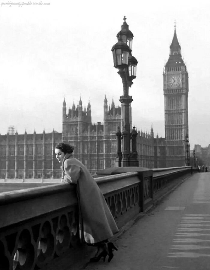 #99 Elizabeth Taylor in London, 1948