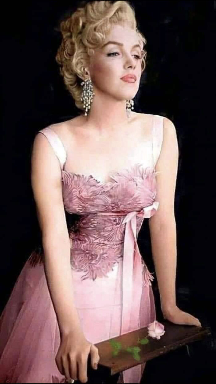 #42 Marilyn Monroe