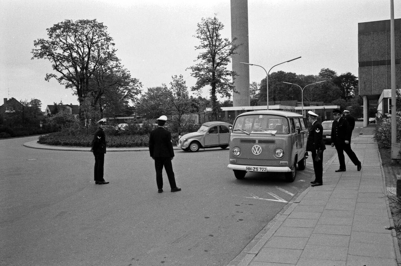 #54 Bomb alert at the Norddeutscher Rundfunk radio and TV station in Hamburg Lokstedt, Germany in the 1970s.