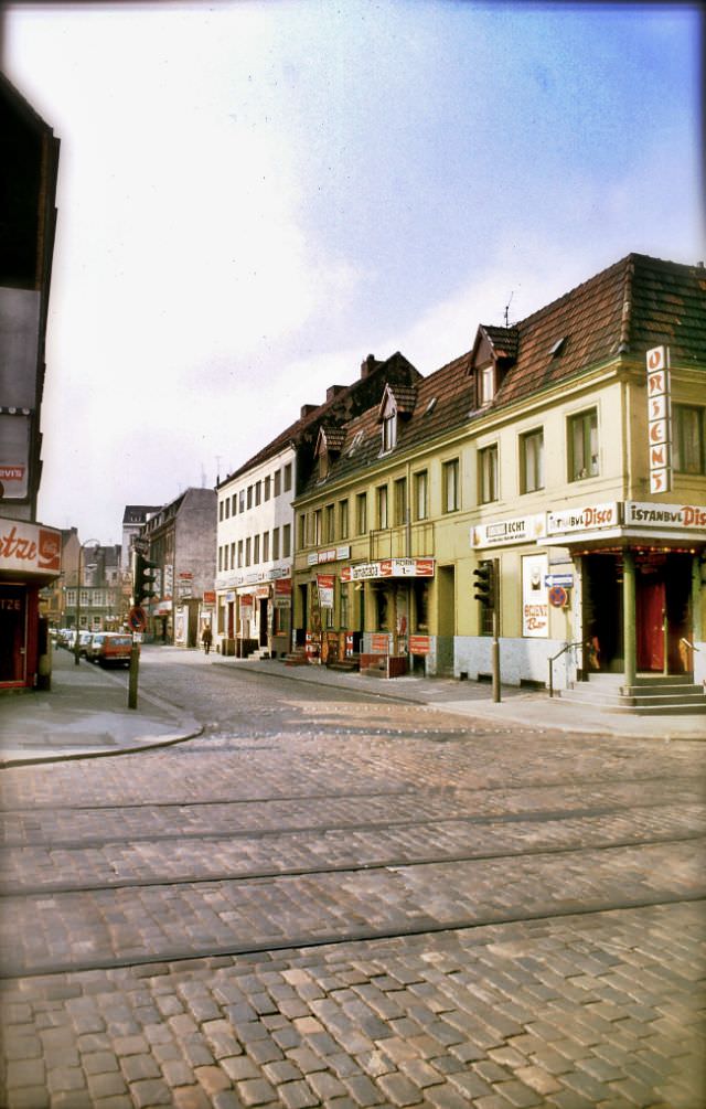 #77 St. Pauli, Hamburg, Germany, April 1976