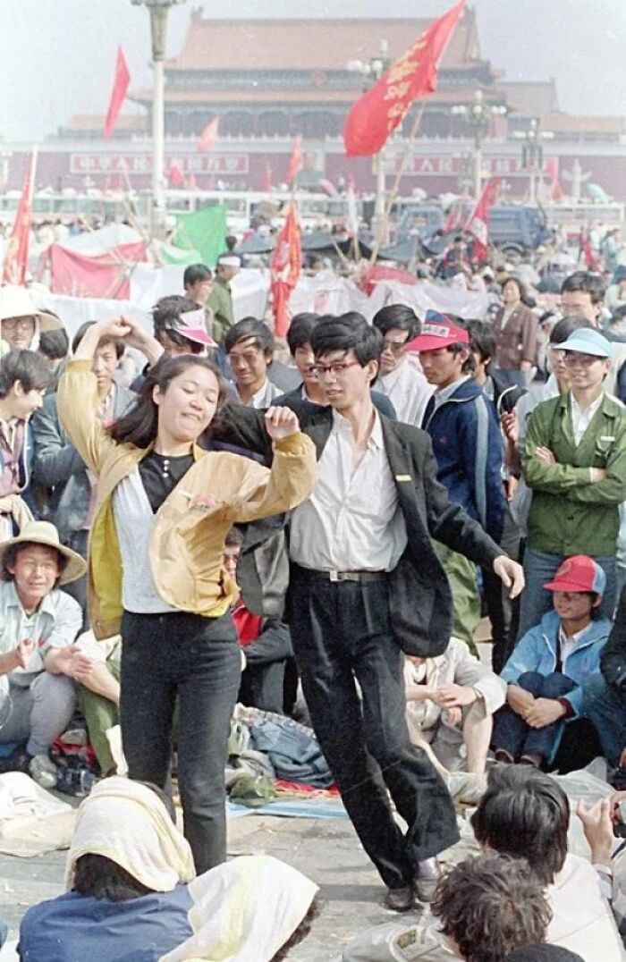 #50 Dancing in Defiance