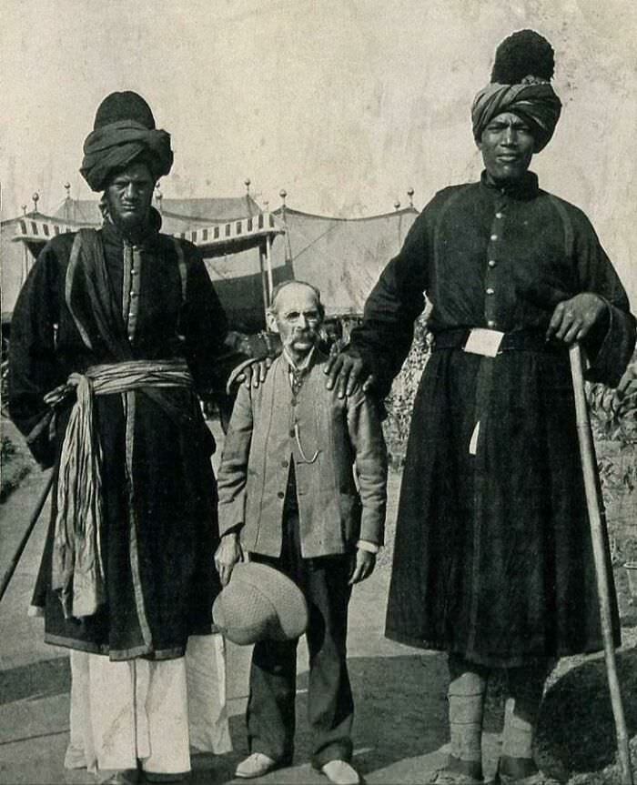 #18 The Guards of Delhi Darbar with James H. Hare