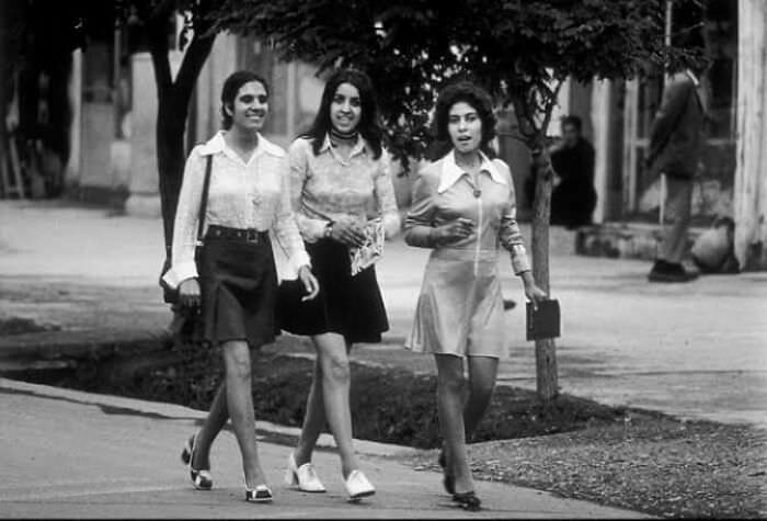 #31 Women on the Streets of Kabul