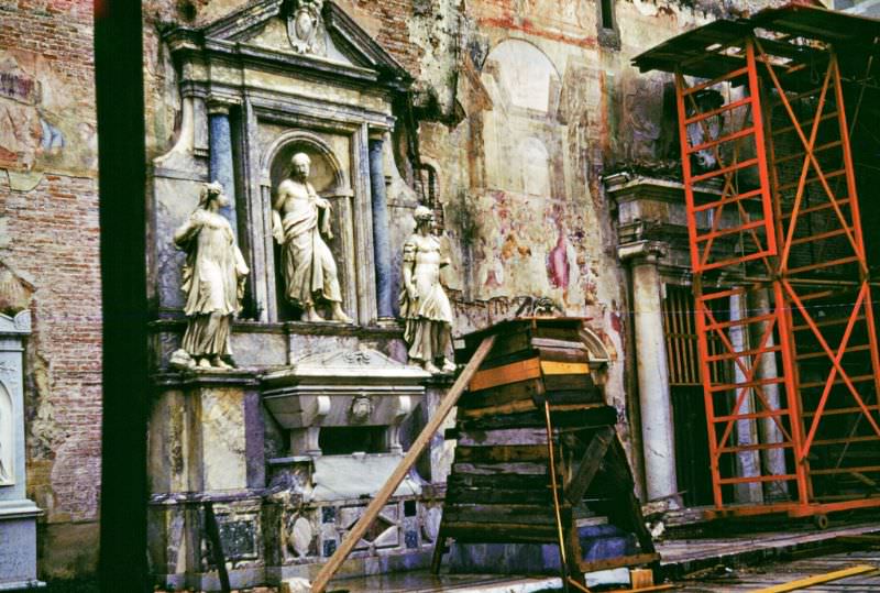 #92 Repairing bomb damage in the Monumental Cemetery, Pisa.