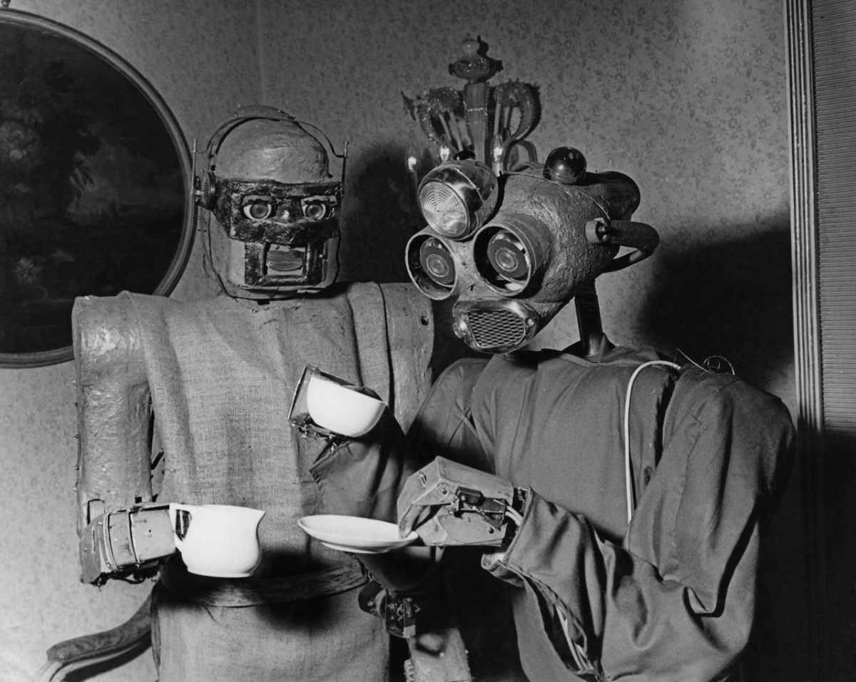 Revolutionizing Housework: Claus Scholz-Nauendorff’s MM7 Selektor Robot Invention Inventions