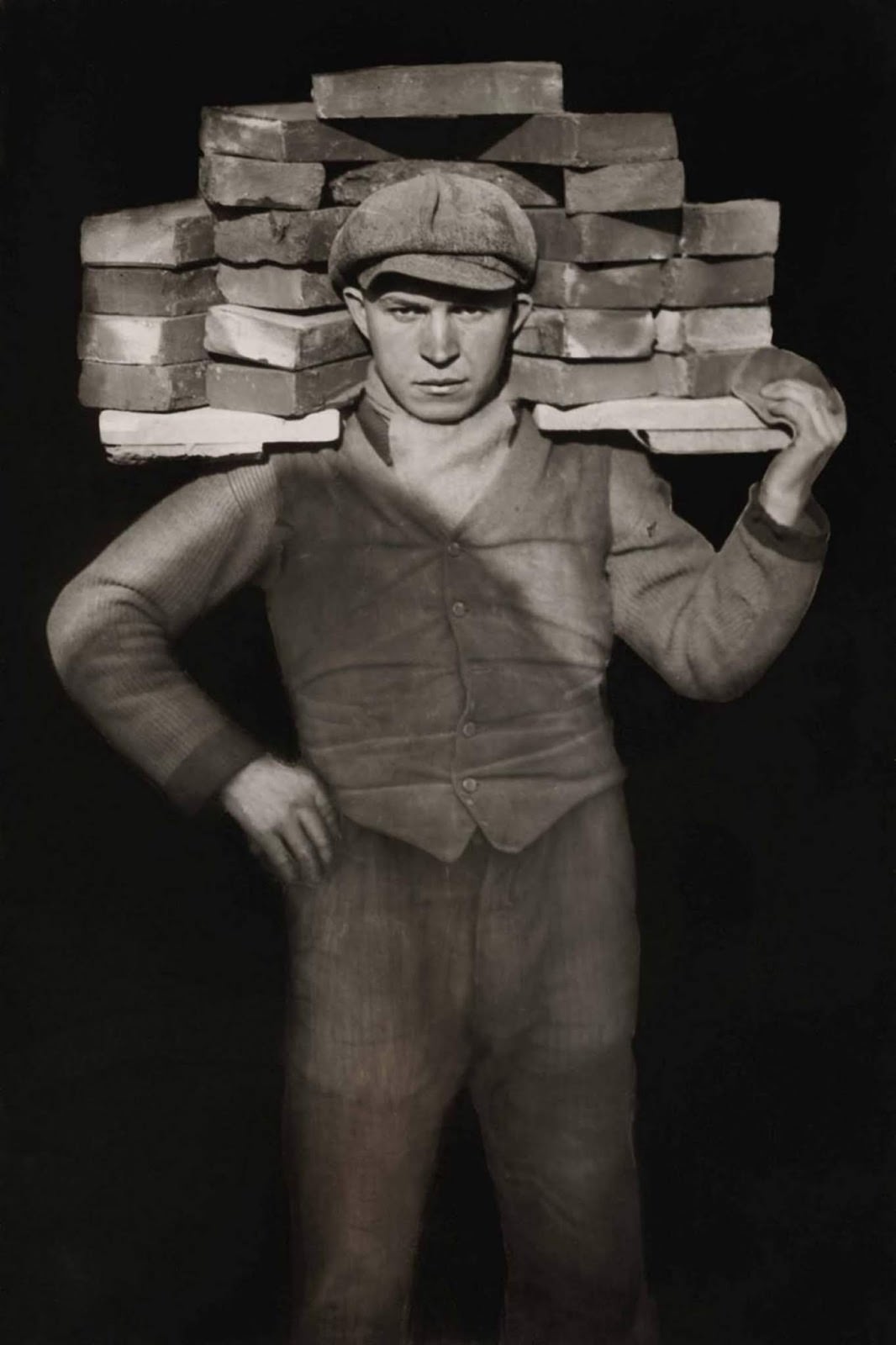 #86 Bricklayer, 1928