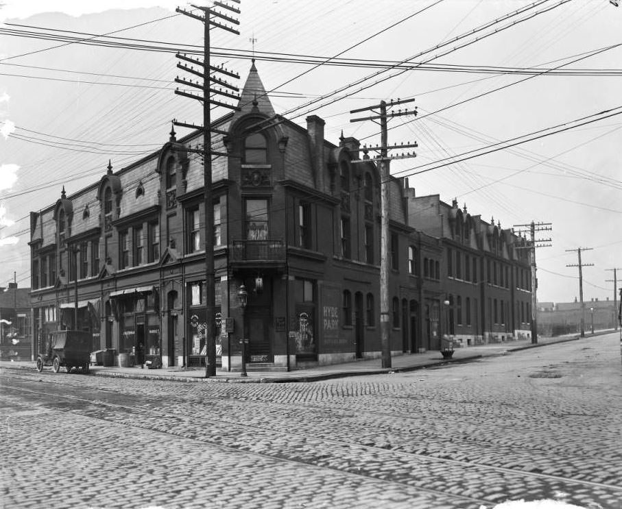 #65 Rock Springs bar, 1930 – View of Rock Springs bar and J. Westerman Market.