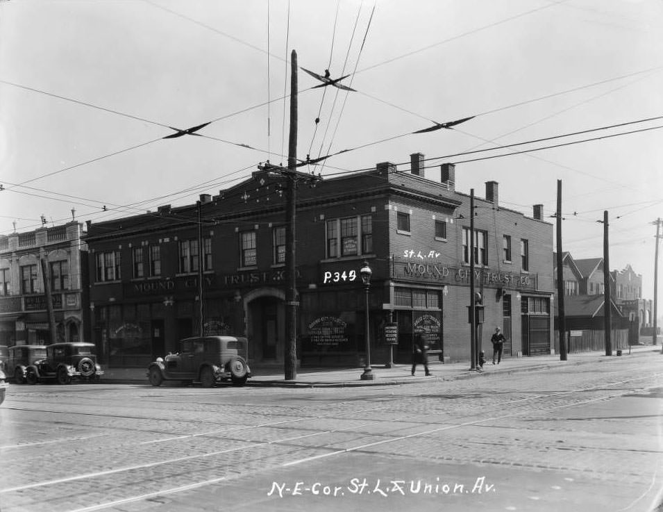 #137 View of large two-story commercial building at Union and St. Louis Aves. that housed Mound City Trust Co. and various tenants, 1930