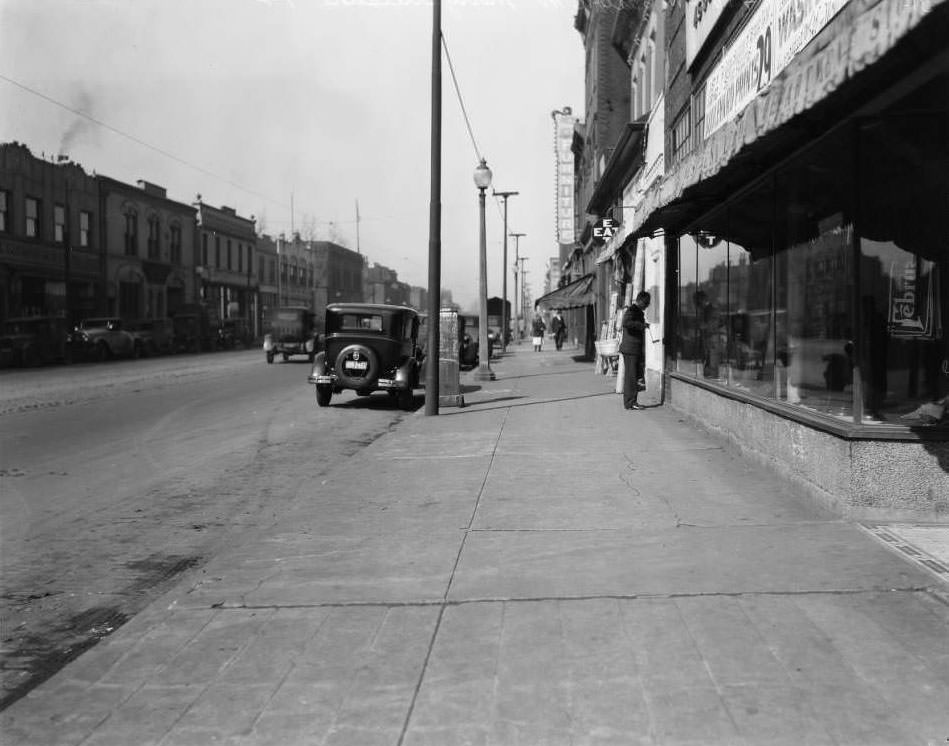 #148 Looking west on Easton Ave at Deer Ave. P.J. Farrington & Sons’ Furniture store occupied 4519 Easton, 1930