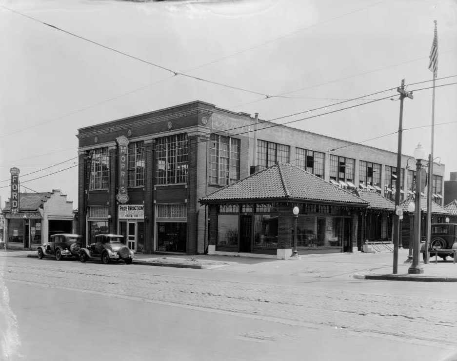 #171 Morris Motor Company Ford dealership at South Grand and Caroline, 1930