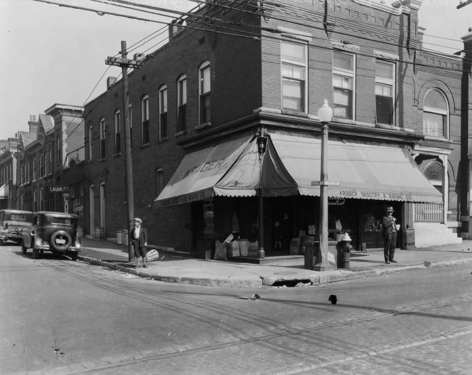 #10 View of Kroger Grocery & Baking Co. at Laclede and Spring, now part of SLU campus, 1930