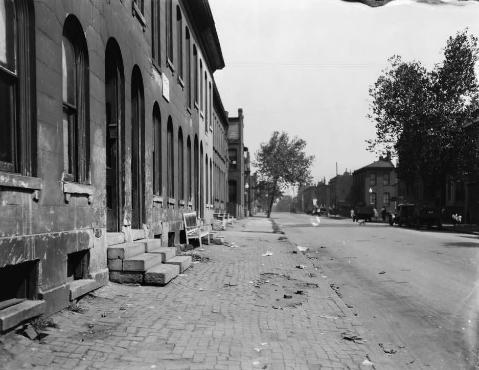 #29 View of the intersection of Leffingwell Ave. and Stoddard St. in JeffVanderLou neighborhood, 1931