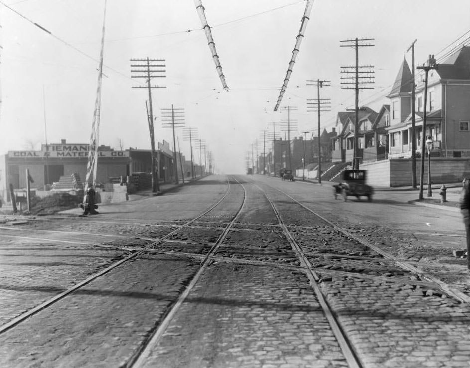 #33 View of the 4300 block of Gravois Ave. Tiemann Coal and Material Co. can be seen, 1931