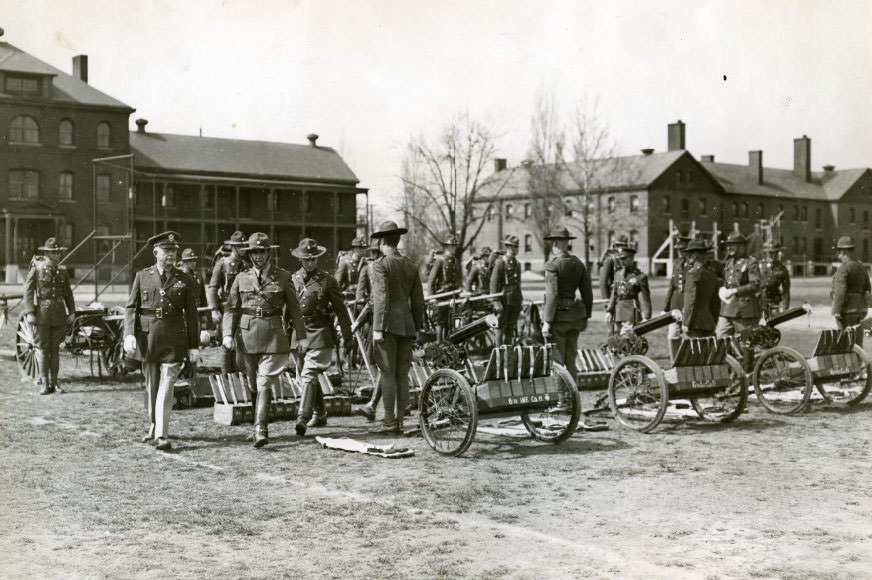 #91 General inspects Sixth Infantry’s Company H in 1937.