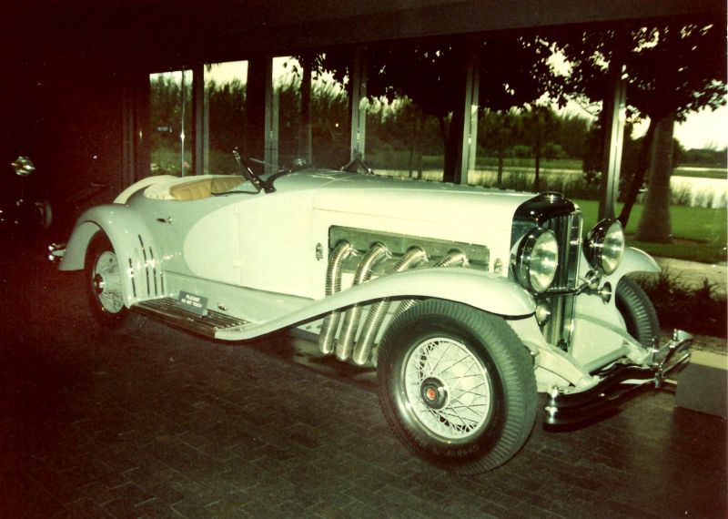 The 1935 Duesenberg SSJ Speedster: A Timeless Classic on Four Wheels Vehicles &; Transportation