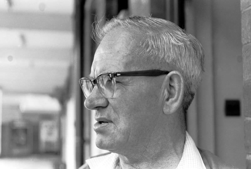 #14 Driver surveys the stands, Paignton bus station, 1970