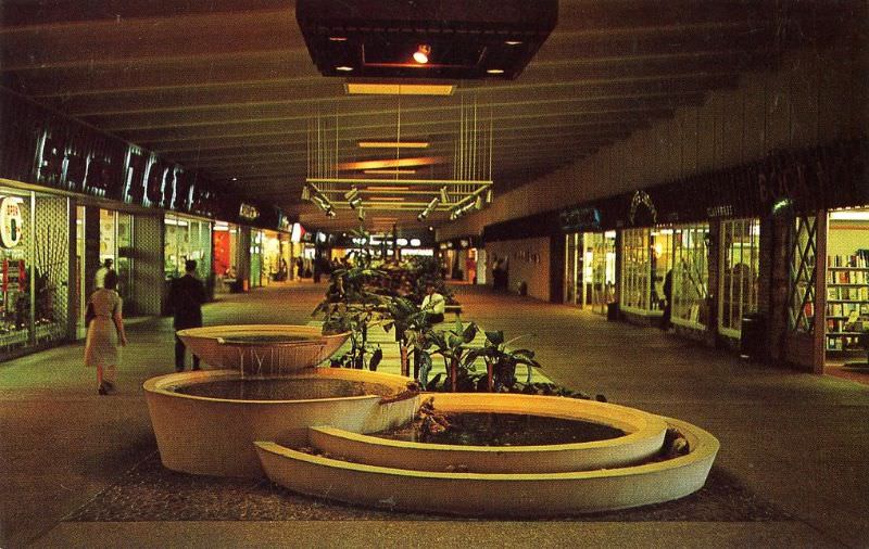 #42 Lake Air Shopping Center, Waco, Texas