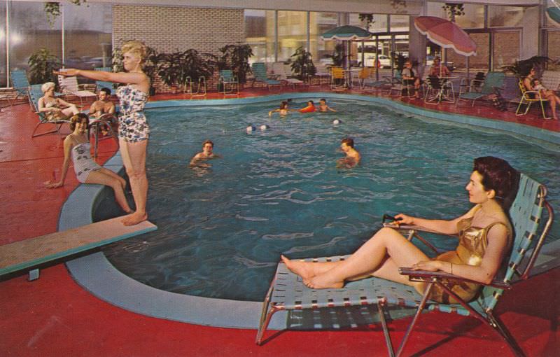 #28 The Spa Motel, Chicago