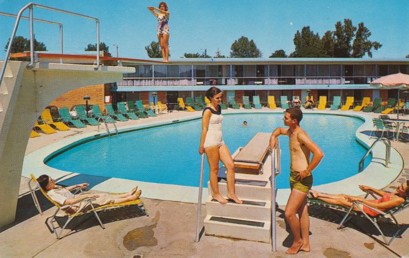 #30 American Motel, Gary