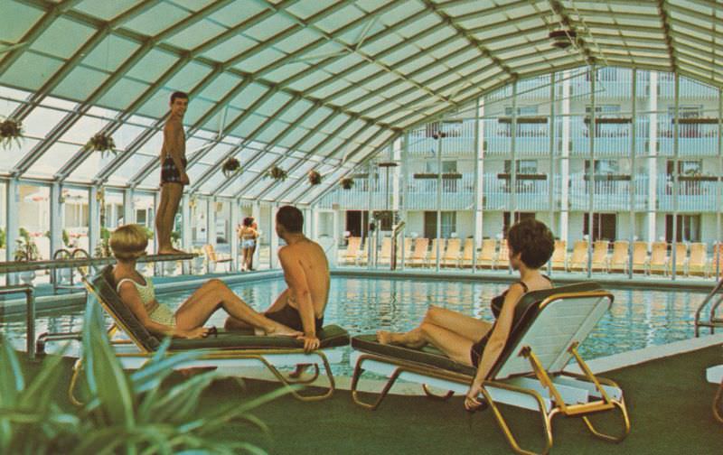 #46 Cherry Hill Inn, Cherry Hill