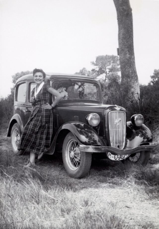 Austin 7 “New Ruby” Saloon registered in the city of Madrid, 1935.