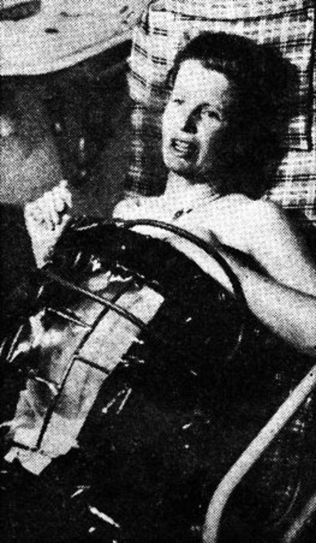 The Baby Machine of 1959: A Pioneering ‘Space Suit’ for Expectant Mothers Inventions