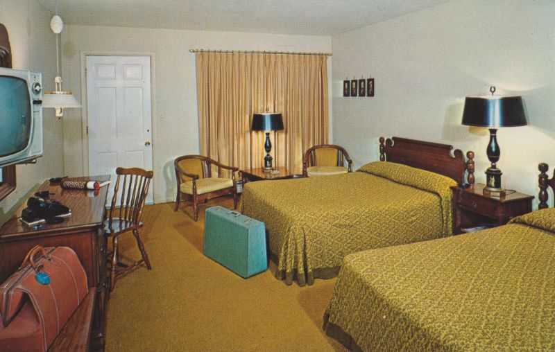 #4 Christiannasborg Motel, Petoskey, Michigan